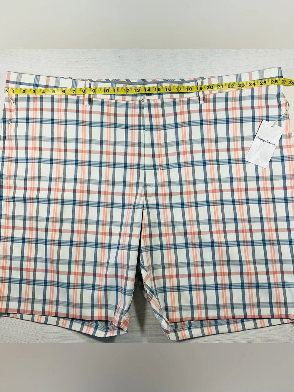 NWT TOMMY BAHAMA Men's Seaside Caddy Stretch UPF Ivory Plaid Flat Front Shorts